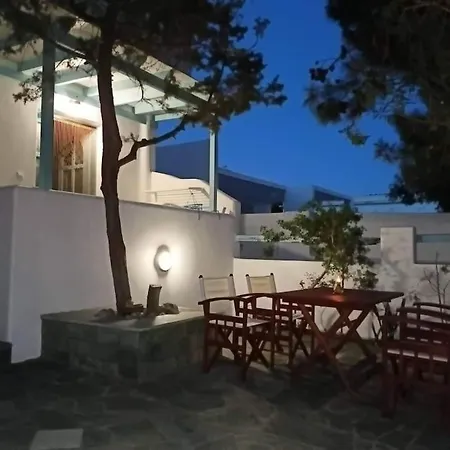 別荘 Paros Seaside Experience Alikí